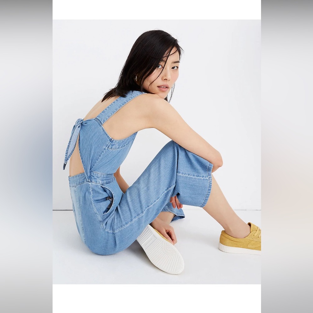 Madewell Denim Apron Bow-Back Jumpsuit / 10 / RONDA WASH